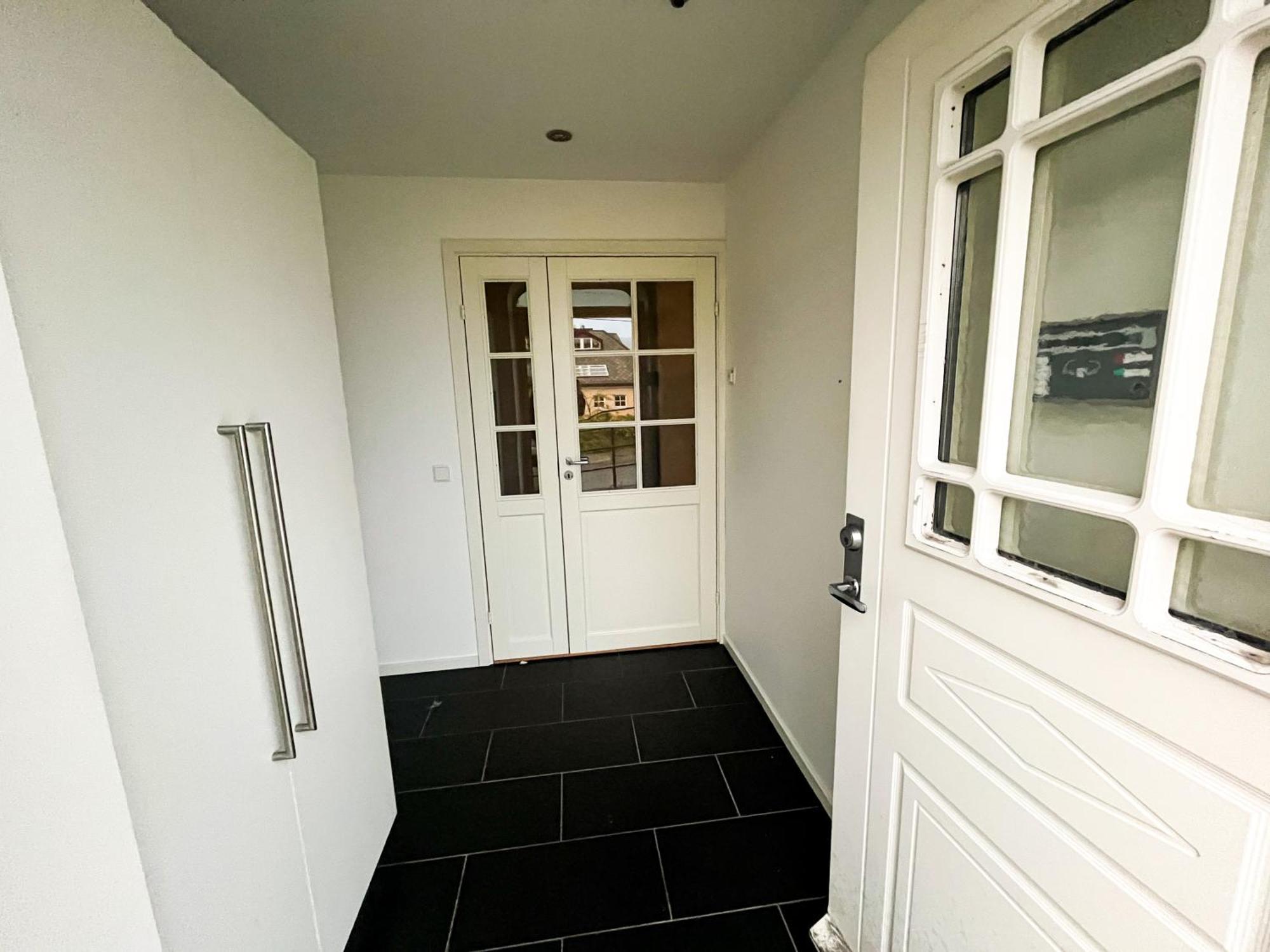 Two-Bedroom City Apartment With Fire Place, Free Parking And Fjordview Terrace - Calm And Central Ålesund Exterior photo